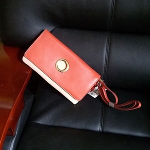 Peach shoulder bag / clutch